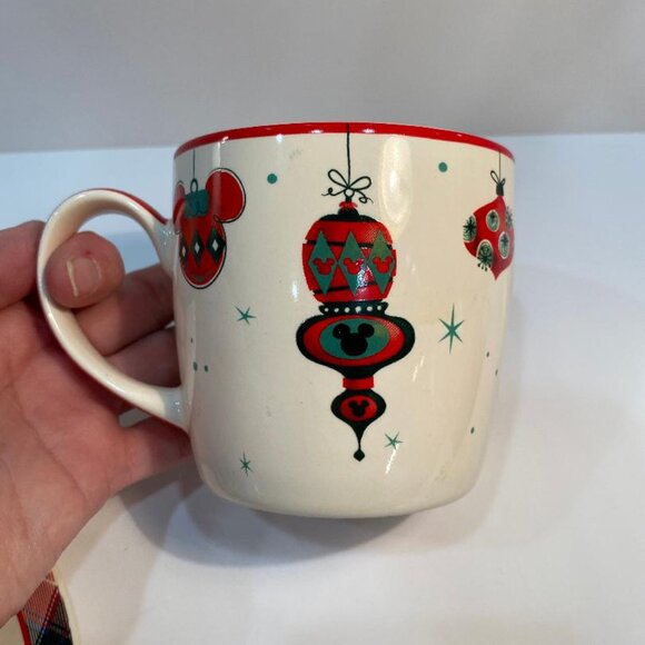 Mickey & Minnie Mouse Mug and Plate Christmas Cookies & Milk for Santa - Picture 6 of 8